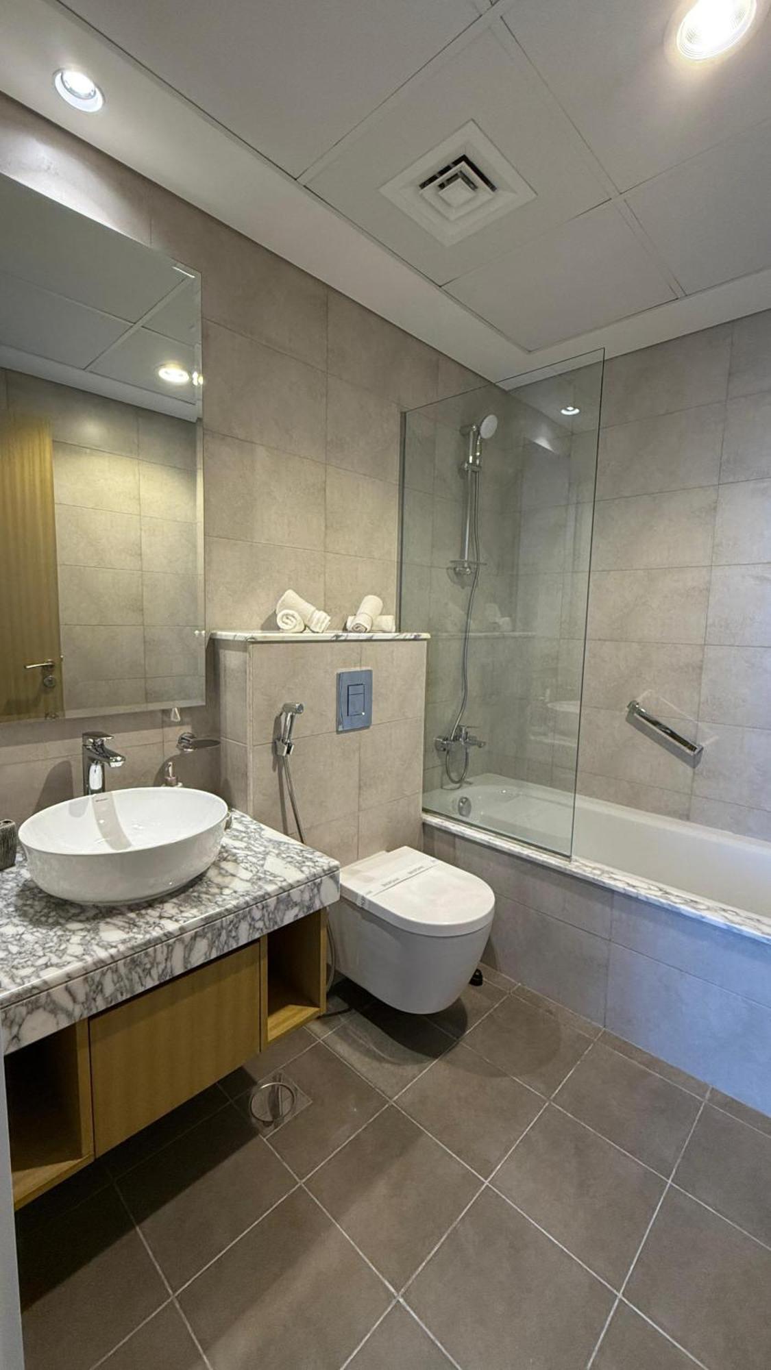 Aykon Tower C Apartment Dubai